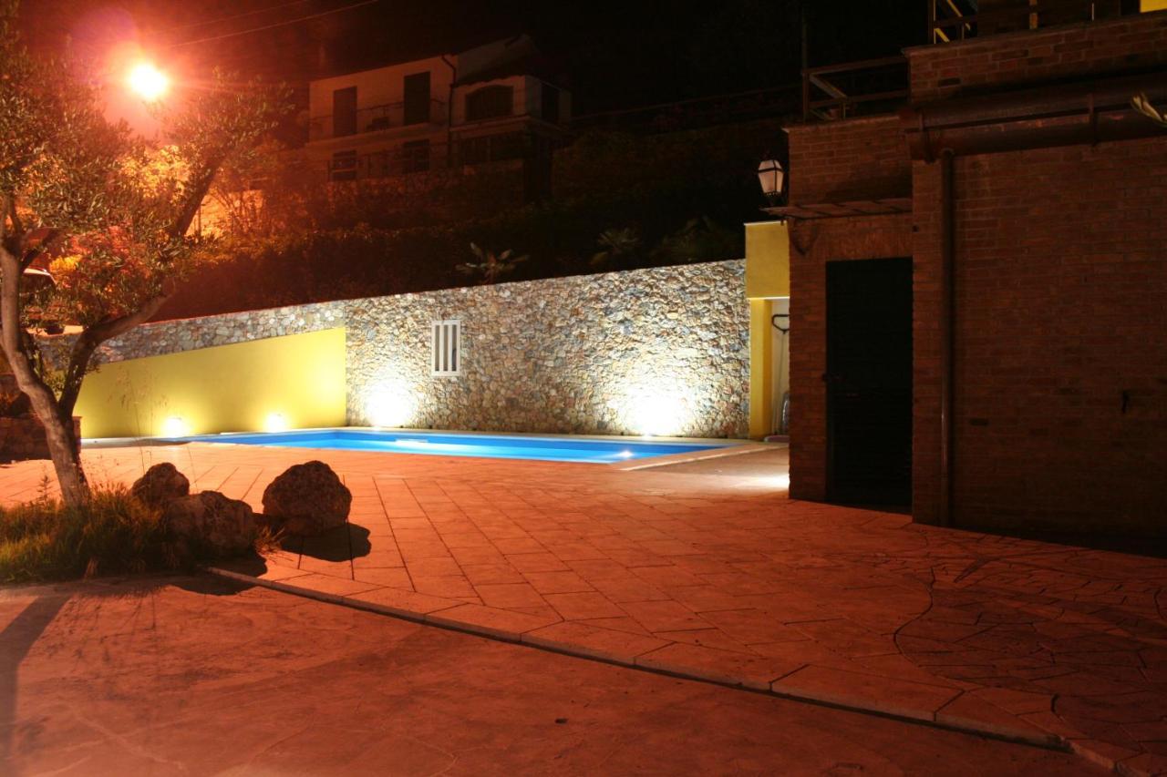 Villa Pina Magliolo Экстерьер фото
